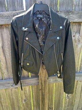 Widow jacket
